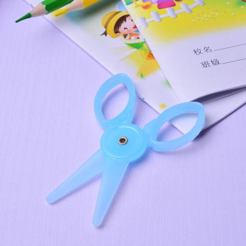 Factory Direct Children‘s Safety Scissors Plastic Scissors Student Manual Scissor