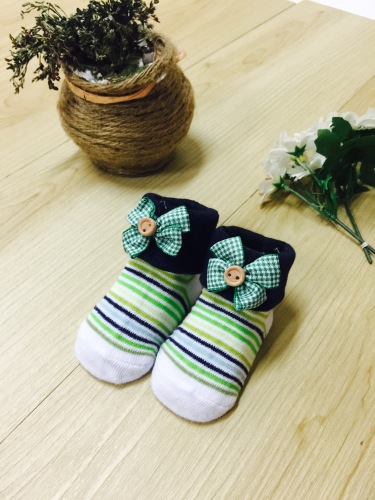 babies‘ socks children‘s socks with bowknot warm and cute