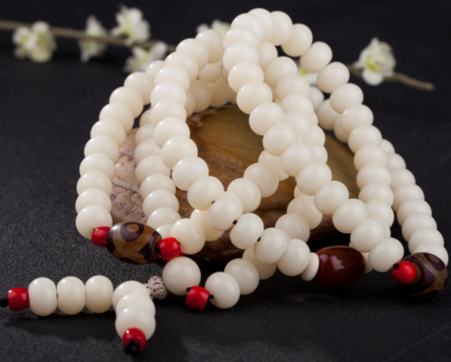 White Jade Bodhi 108 Men‘s and Women‘s Bracelets Necklace Prayer Beads