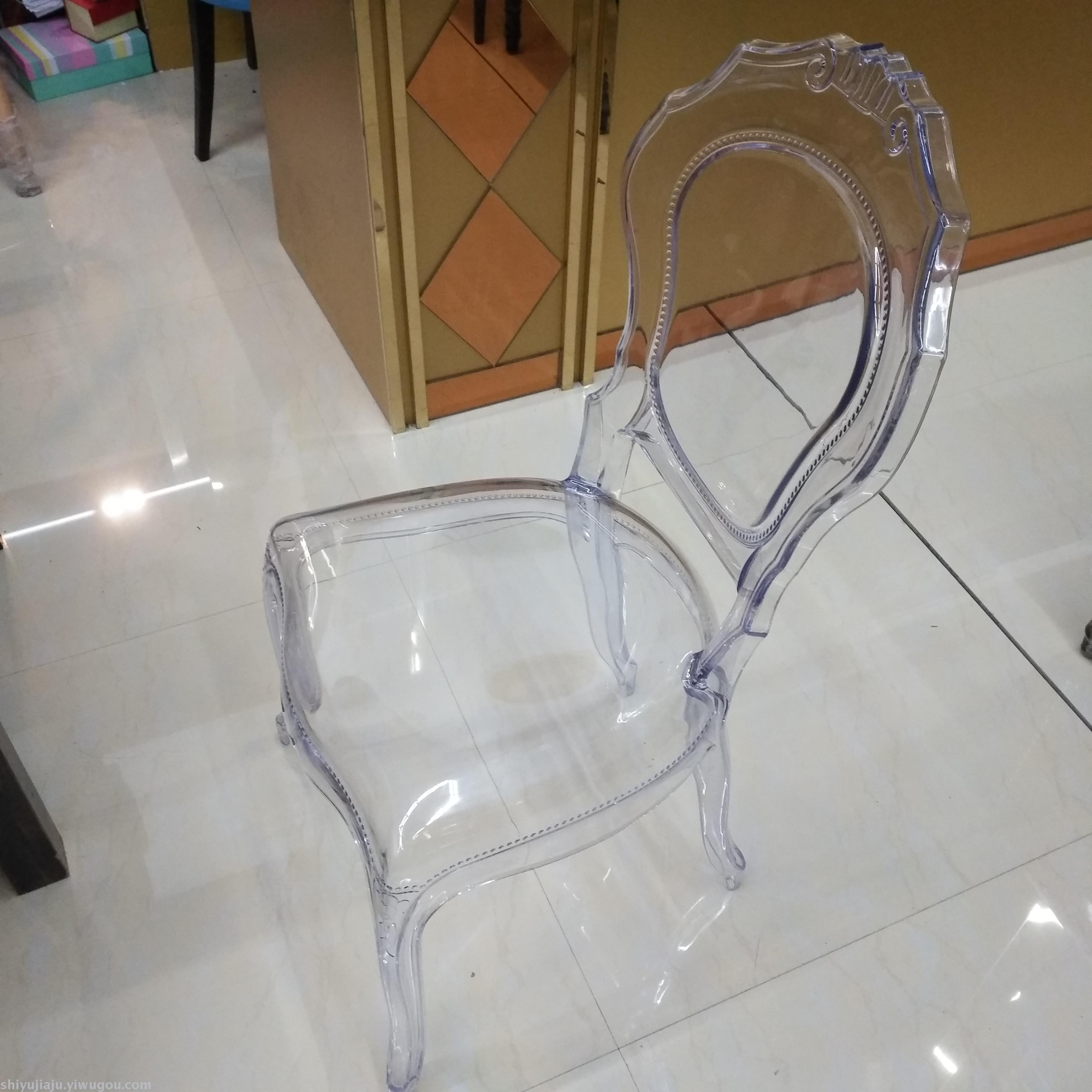 义乌外贸一体成型亚克力透明椅 户外水晶椅树脂婚礼椅