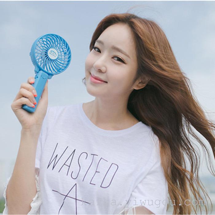 新款手持风扇 迷你usb充电台扇 多功能充电宝风扇