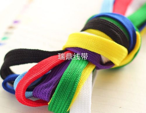 factory direct sales 0.7-1.0 wide double-layer polyester black and white， colored hollow shoelace flat shoelace