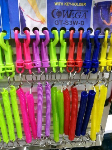 supply plastic spring mobile phone strap， spring chip rope， plastic key chain， plastic elastic welcome to order