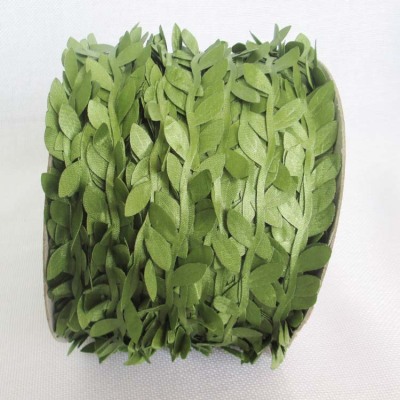 Supply wholesale simulation leaf wreath decorative accessories cloth green leaves rattan leaves simulation flowers