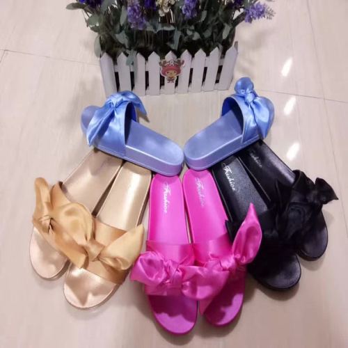 factory direct wholesale spot korean casual women‘s shoes slippers 36-41 rihanna same