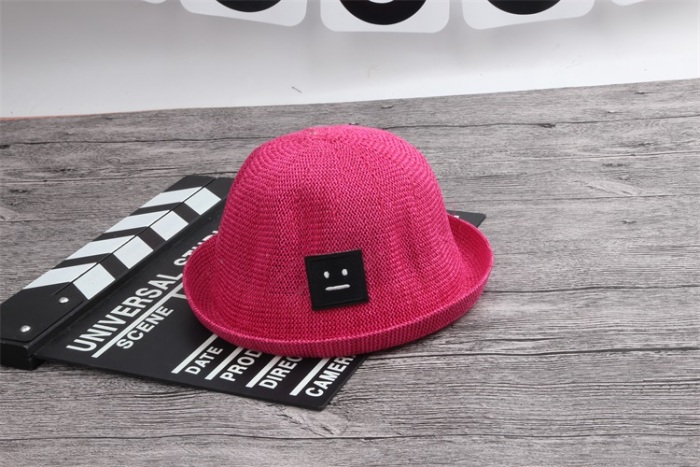 帽子批发 男女童外出圆顶贴布机器人小礼帽 潮