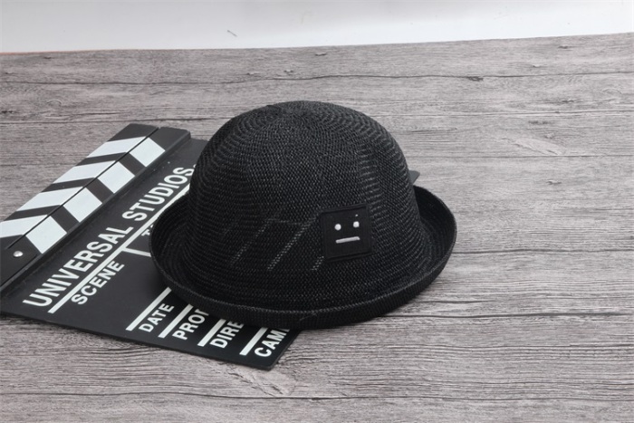 帽子批发 男女童外出圆顶贴布机器人小礼帽 潮