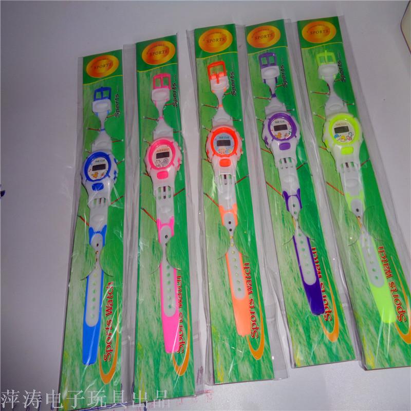 儿童塑料玩具小白表 男女学生赠送礼品LED腕表 地推货源厂家直销