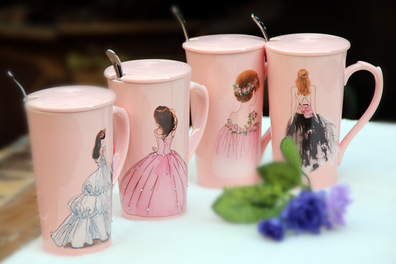 烫钻手绘美女马克杯陶瓷杯带盖带勺 少女心粉色杯镶钻礼品杯