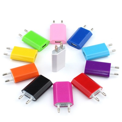 4 on behalf of the charger USB charger phone general European regulations US regulatory charger.