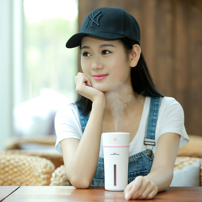 创意随心杯加湿器 补水没人喷雾器LED