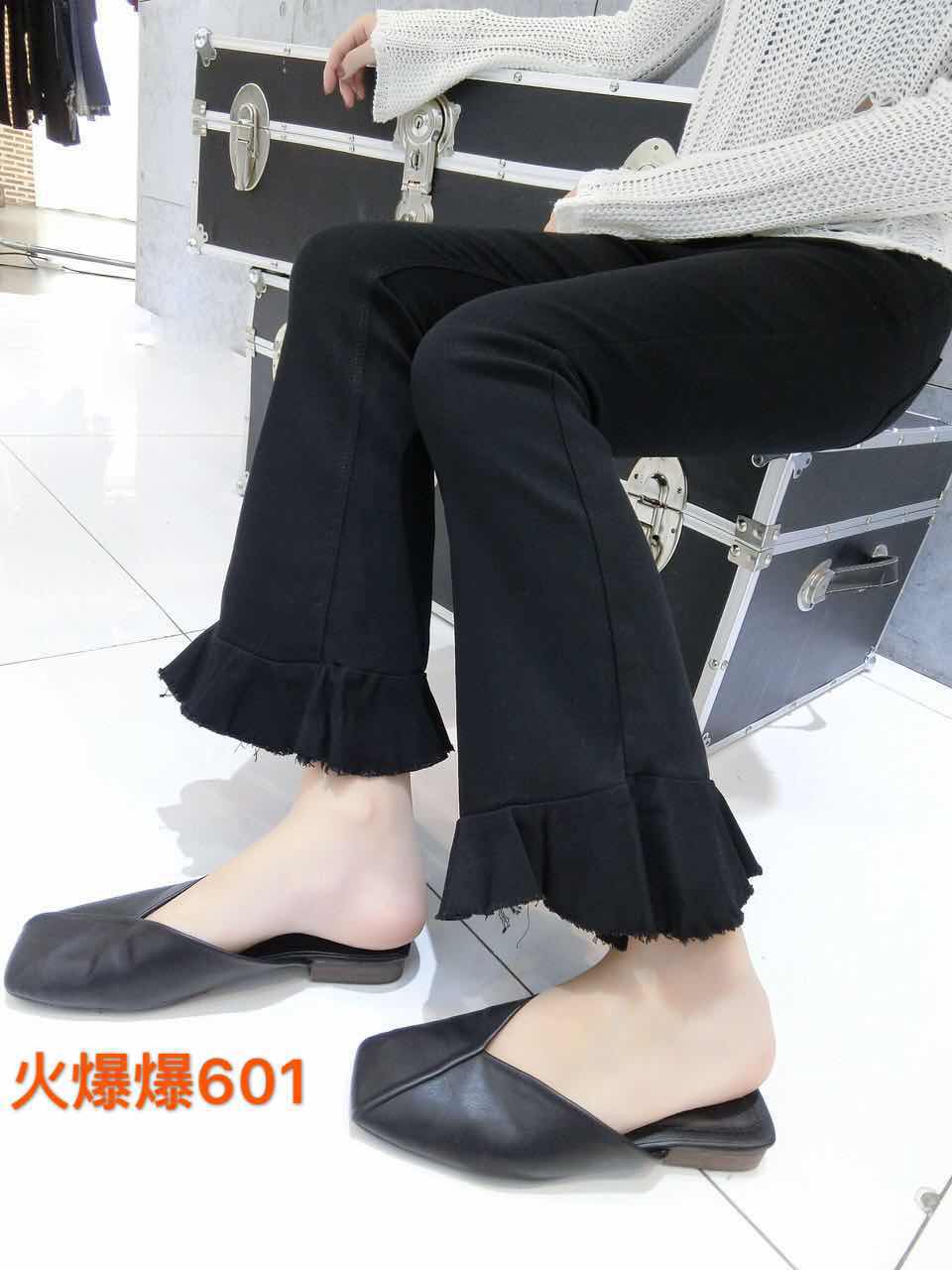 牛仔喇叭裤女秋冬季2017新款黑牛仔鱼尾口喇