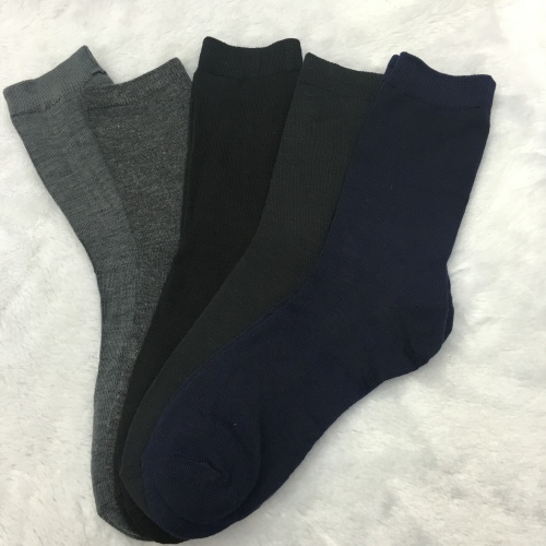 Socks Wholesale Men‘s Color Tube Socks Autumn and Winter New Plain Black Gray Business Sports Leisure Cotton Socks 