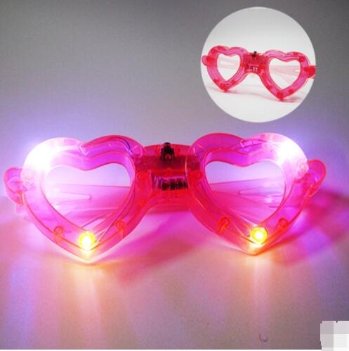 heart shaped glasses shop