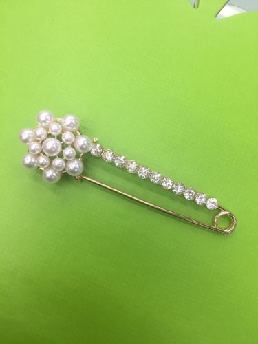 large pin pin buckle diamond buckle decorative buckle brooch