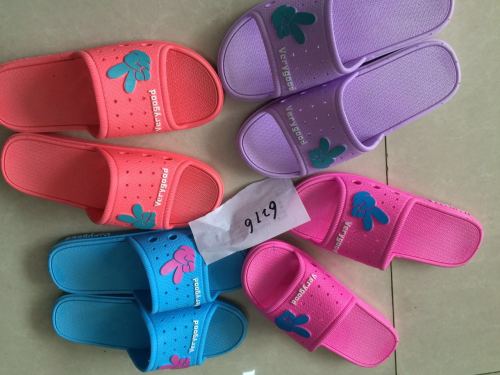 2017 New PVC Blowing Indoor Slippers Environmental Protection Wish Code
