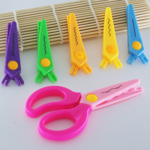 Penghao Student Art Scissors Children‘s Manual Paper Cutter Replaceable Lace Scissors