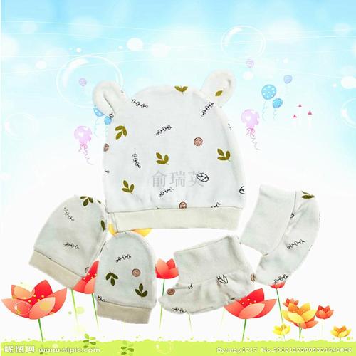 factory direct baby printing hat gloves foot cover three-piece baby socks combed tire cap