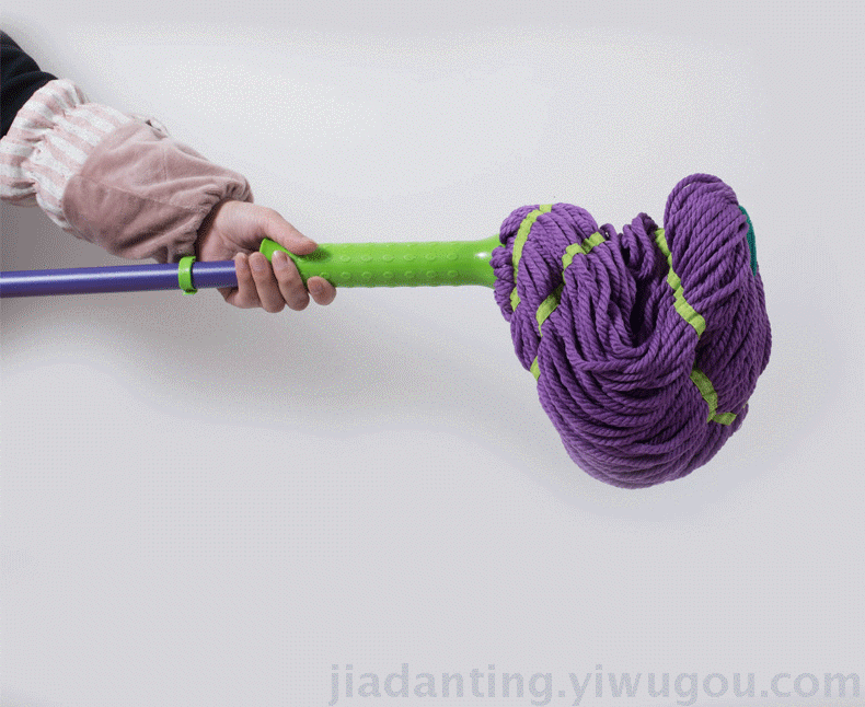 Supply Must lock the lazy person household swivel mop to avoid hand wash  the water type mop to mop the iron core mop.-