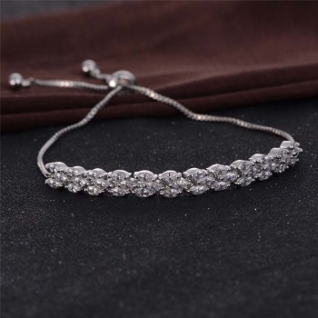 2018新年新款欧美轻奢镶锆女式铜手链Amazo