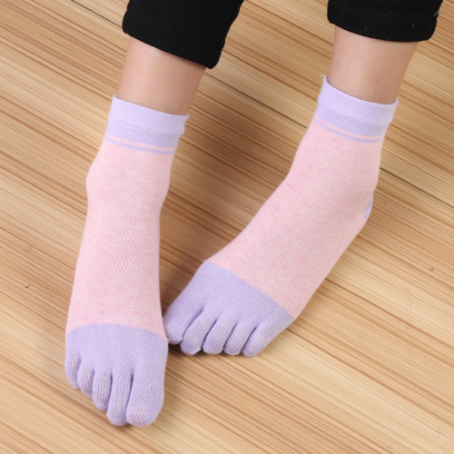 factory direct pure cotton women‘s multi-color creative fashion breathable women‘s five-finger socks order factory