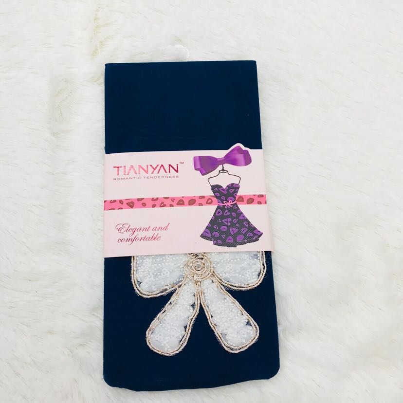 The original export order for spring and autumn features colorful velvet single-leg butterfly mid-thick pantyhose as a slimming base, with a retro Japanese style pic 1