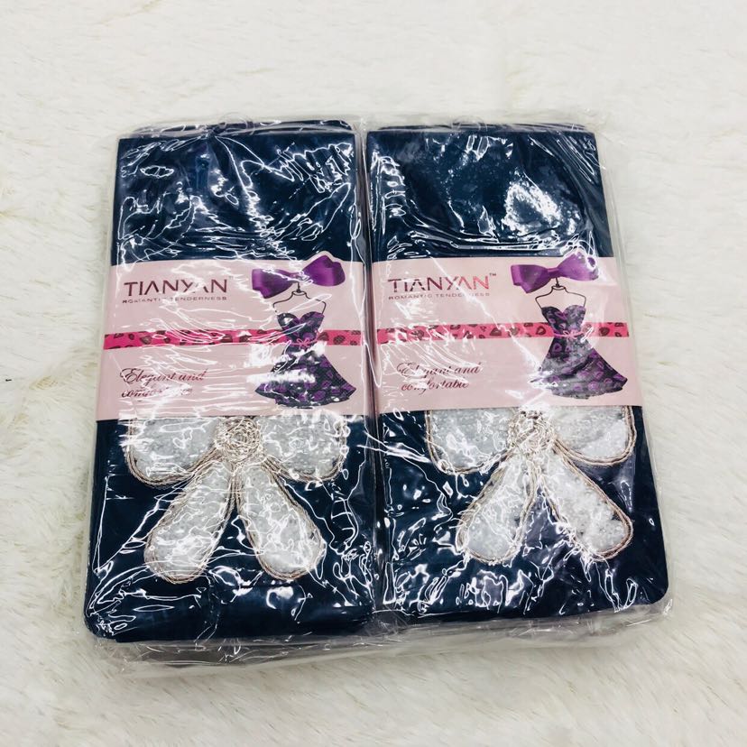 The original export order for spring and autumn features colorful velvet single-leg butterfly mid-thick pantyhose as a slimming base, with a retro Japanese style pic 9