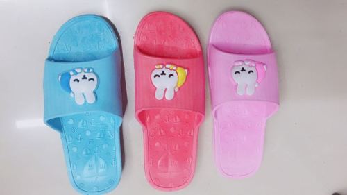 Factory Direct Selling Popular Blowing Men and Women Slippers Couple Slippers One-Word Slippers Beach Slippers
