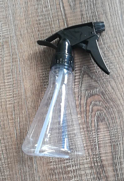 watering vase， spray bottle p-8
