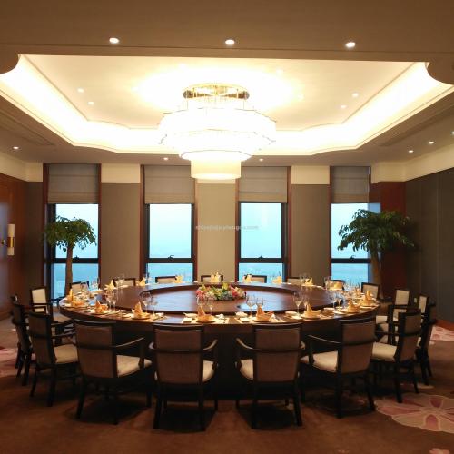 Fuzhou Quanzhou Star Hotel Banquet Furniture Solid Wood Armchair Modern New Chinese Oak Chair
