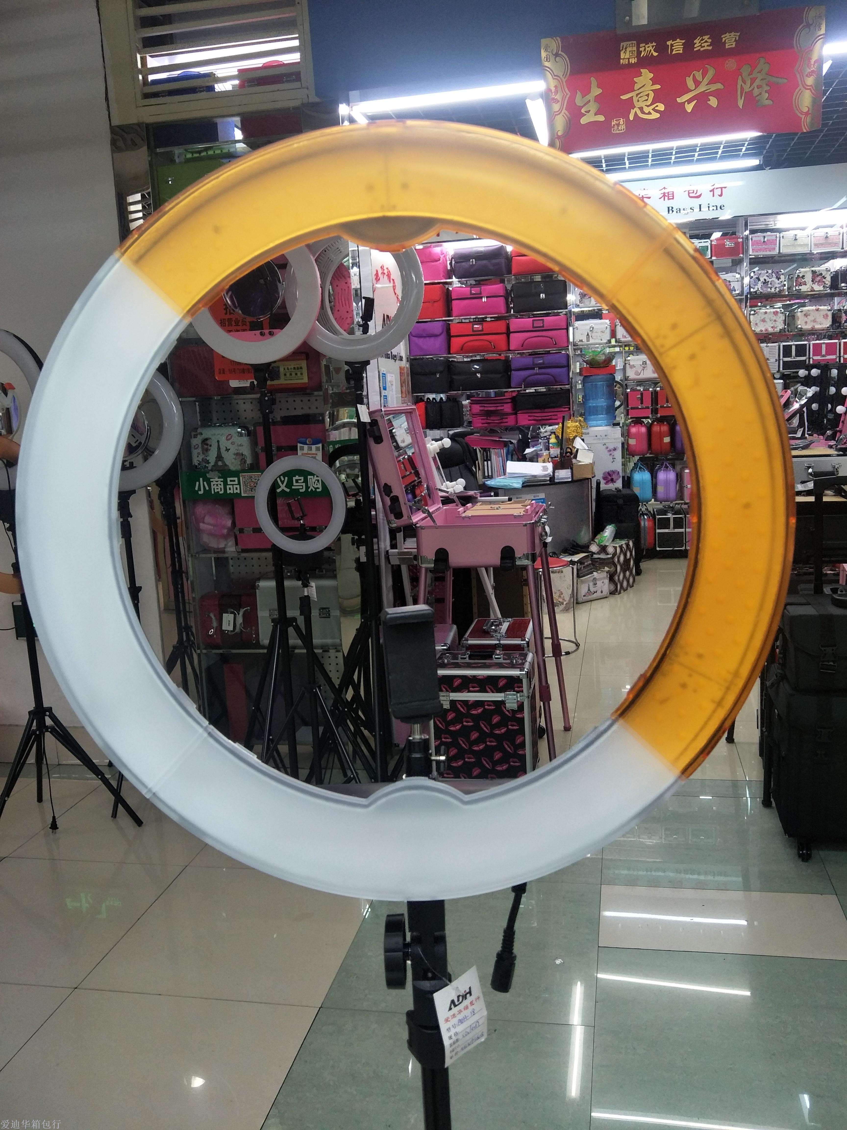 主播手机直播补光灯 自拍摄影美颜灯 LED环形灯打光灯支架三角架详情6