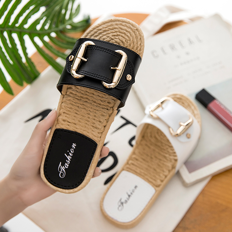 皮扣草席底拖鞋女士夏季外穿凉拖家居浴室洗澡防滑潮流一字拖