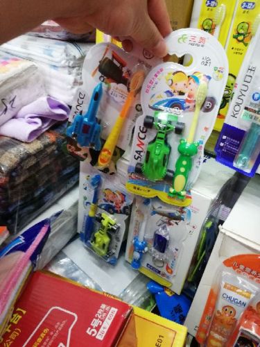 Children‘s Fine Hair Toothbrush with Toys 12 PCs/Dozen 288 PCs/Piece