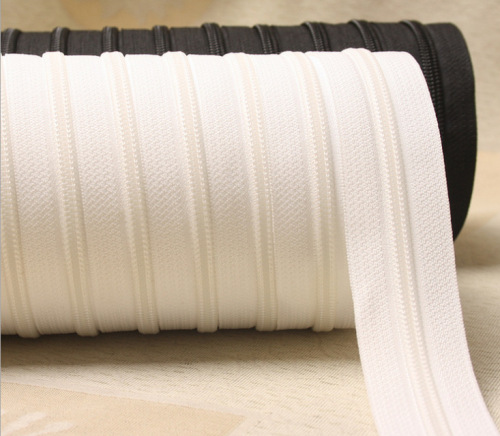 factory direct sales no. 4.2 double needle nylon quilt cover zipper pillow home textile size zipper customized zipper code belt