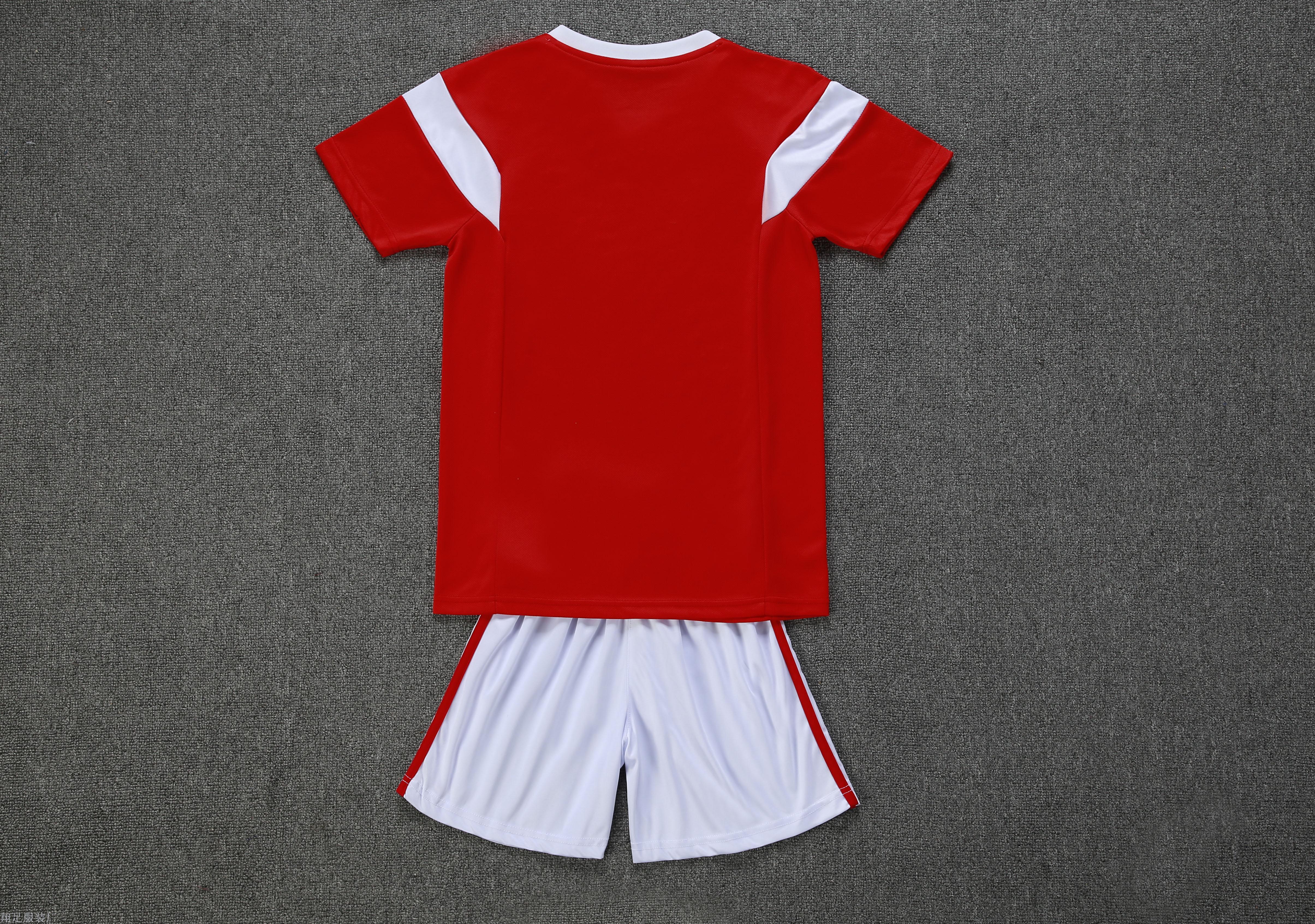 children's soccer uniforms