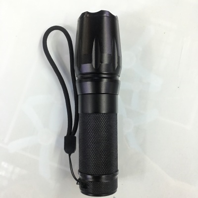 Strong light flashlight with 26650 aluminum alloy flashlight