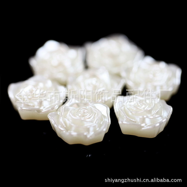 大量批发塑料花蕊玫瑰花烤漆塑料散珠手机贴花 义乌市厂家直销