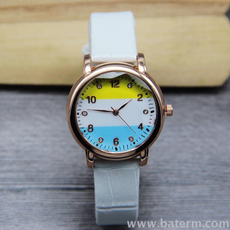 New style fashion selling personality color three color literal leather belt ladies watch student watches