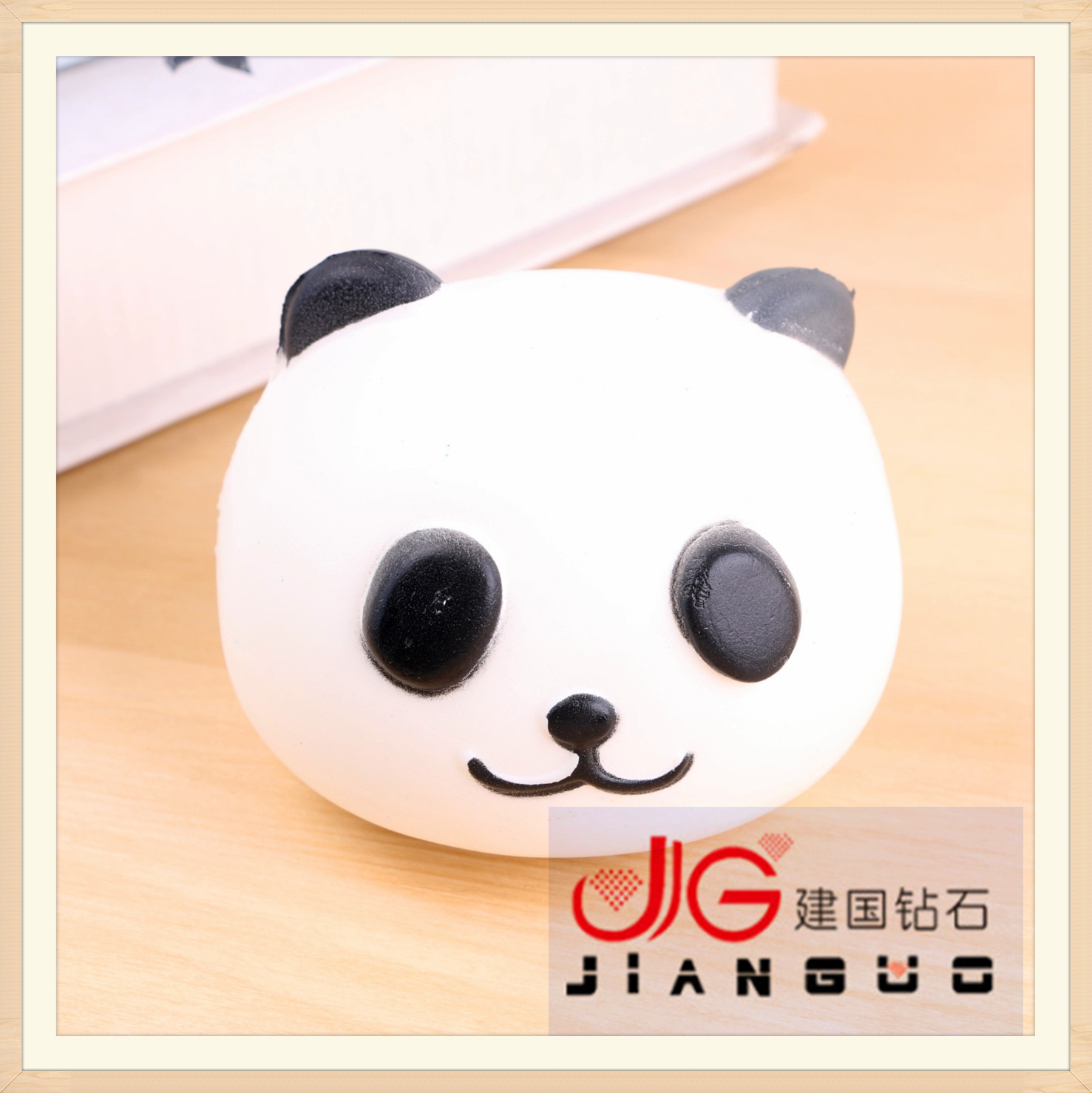 新品热销Squishy慢回弹玩具PU仿真熊猫头柔软解压发泄捏捏乐