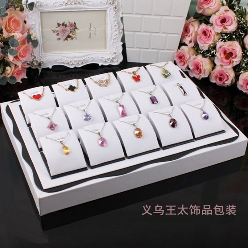义乌王太厂家项链吊坠摆放托盘 PU革展示饰品首饰展示道具盒批发