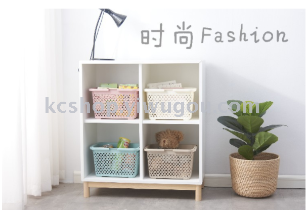 Plastic imitation rattan woven hand-held basket for bathroom storage pic 2