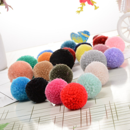Factory Direct Sales Wholesale DIY Creative High Quality Machine Repair Wool Waxberry Ball 3cm Ornament Clothing Wholesale