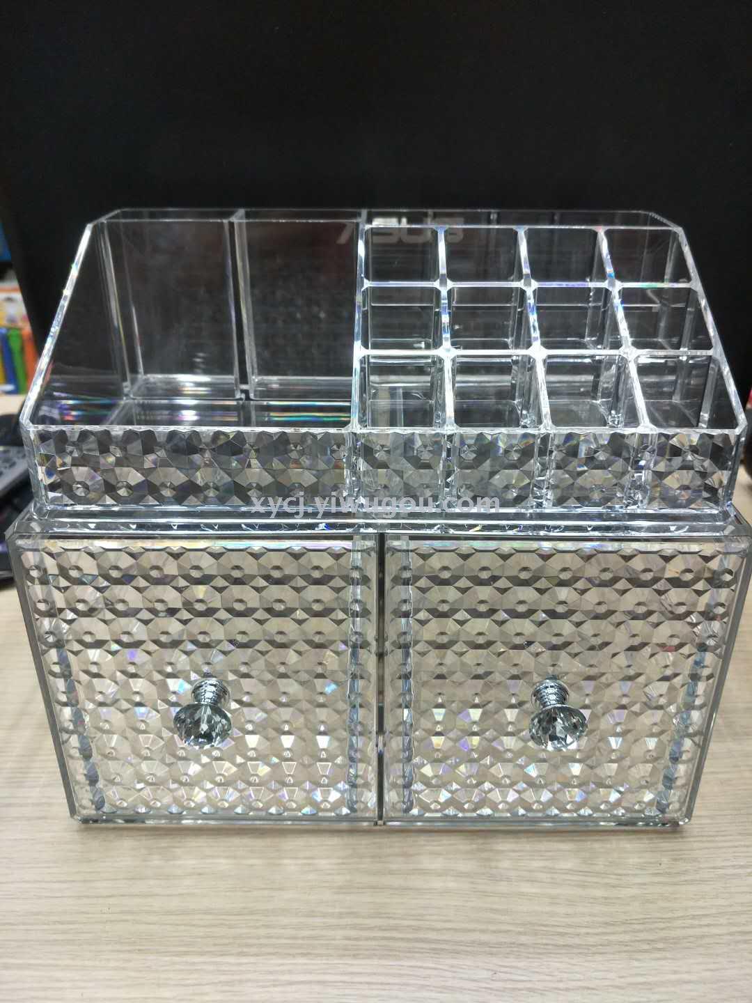 New plastic cosmetic box diamond-faced cosmetic display stand in transparent color pic 7