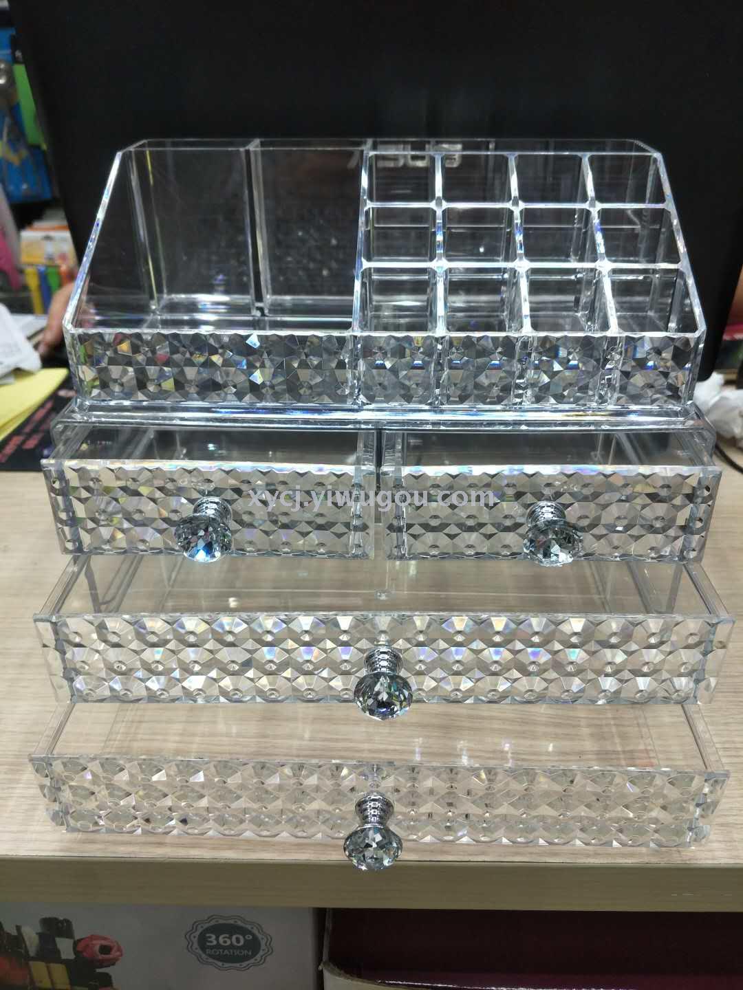 New plastic cosmetic box diamond-faced cosmetic display stand in transparent color pic 1
