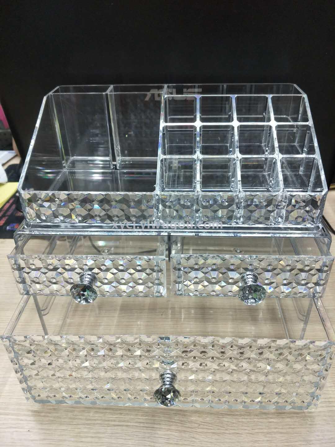 New plastic cosmetic box diamond-faced cosmetic display stand in transparent color pic 4