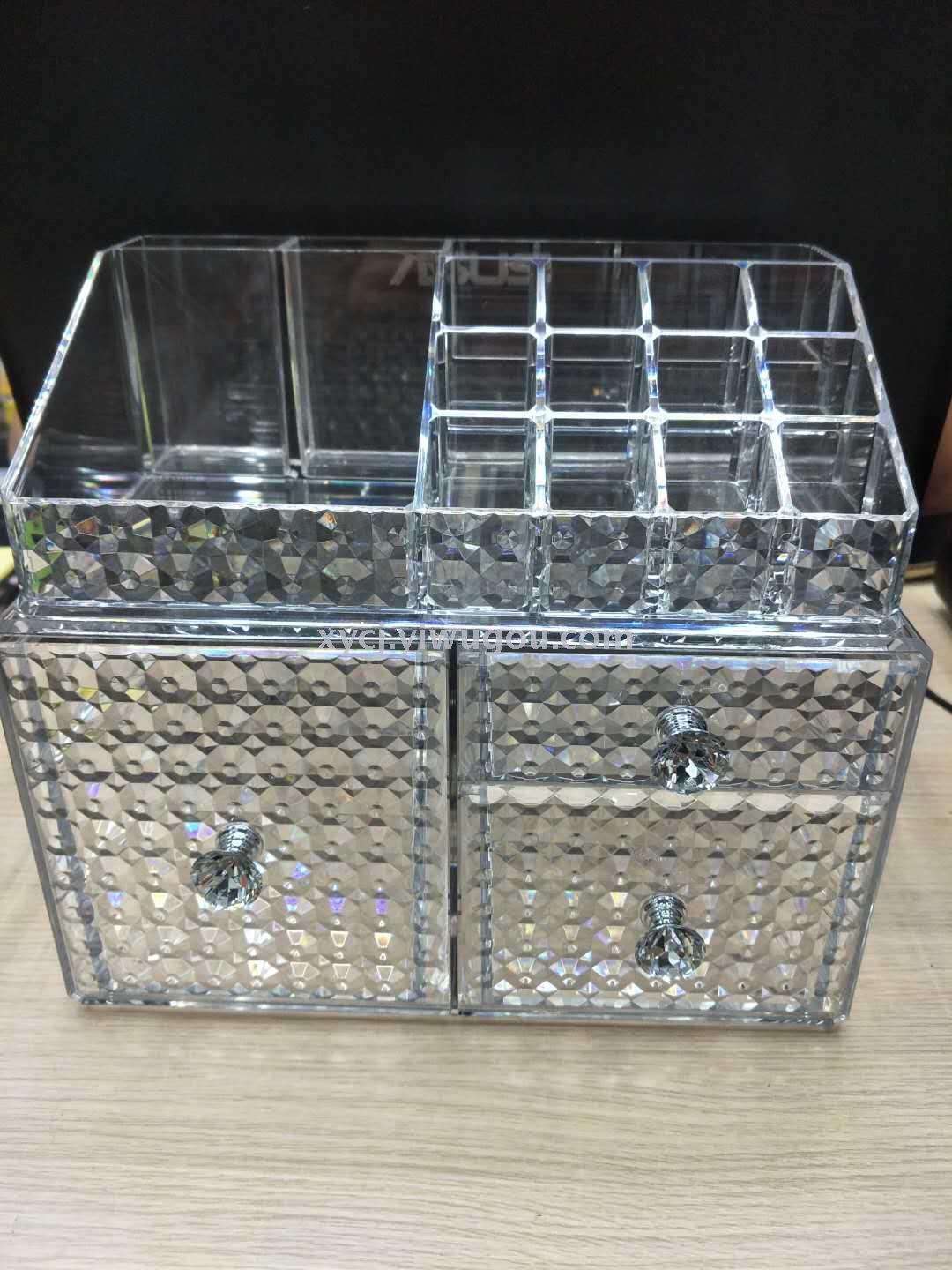 New plastic cosmetic box diamond-faced cosmetic display stand in transparent color pic 5