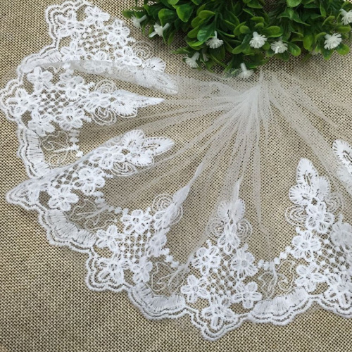 [in stock wholesale] barbie doll mesh embroidered lace small fresh lace width 14.5cm