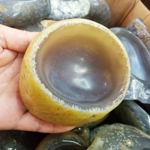 Natural Jade a goods Ice Chalcedony Ashtray Handle Pieces Brazil Agate with Type Jade Ashtray Special Wholesale