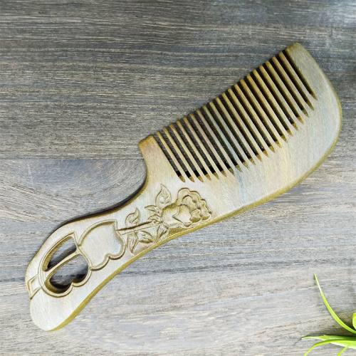 Natural Green Sandalwood Comb Sandalwood Rose Comb Fine Coarse Tooth Comb Peach Wood Comb Hairdressing Comb Massage Comb Customization 