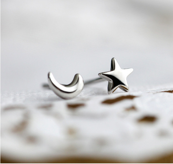 不对称耳钉925纯银迷你女精致月亮小巧星星日韩国甜美耳骨钉耳饰